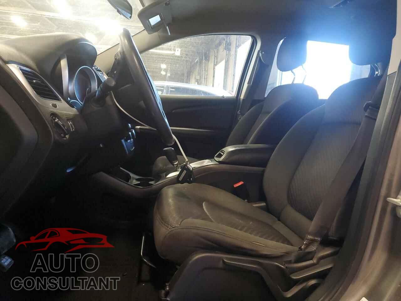 DODGE JOURNEY 2012 - 3C4PDCBG8CT239348
