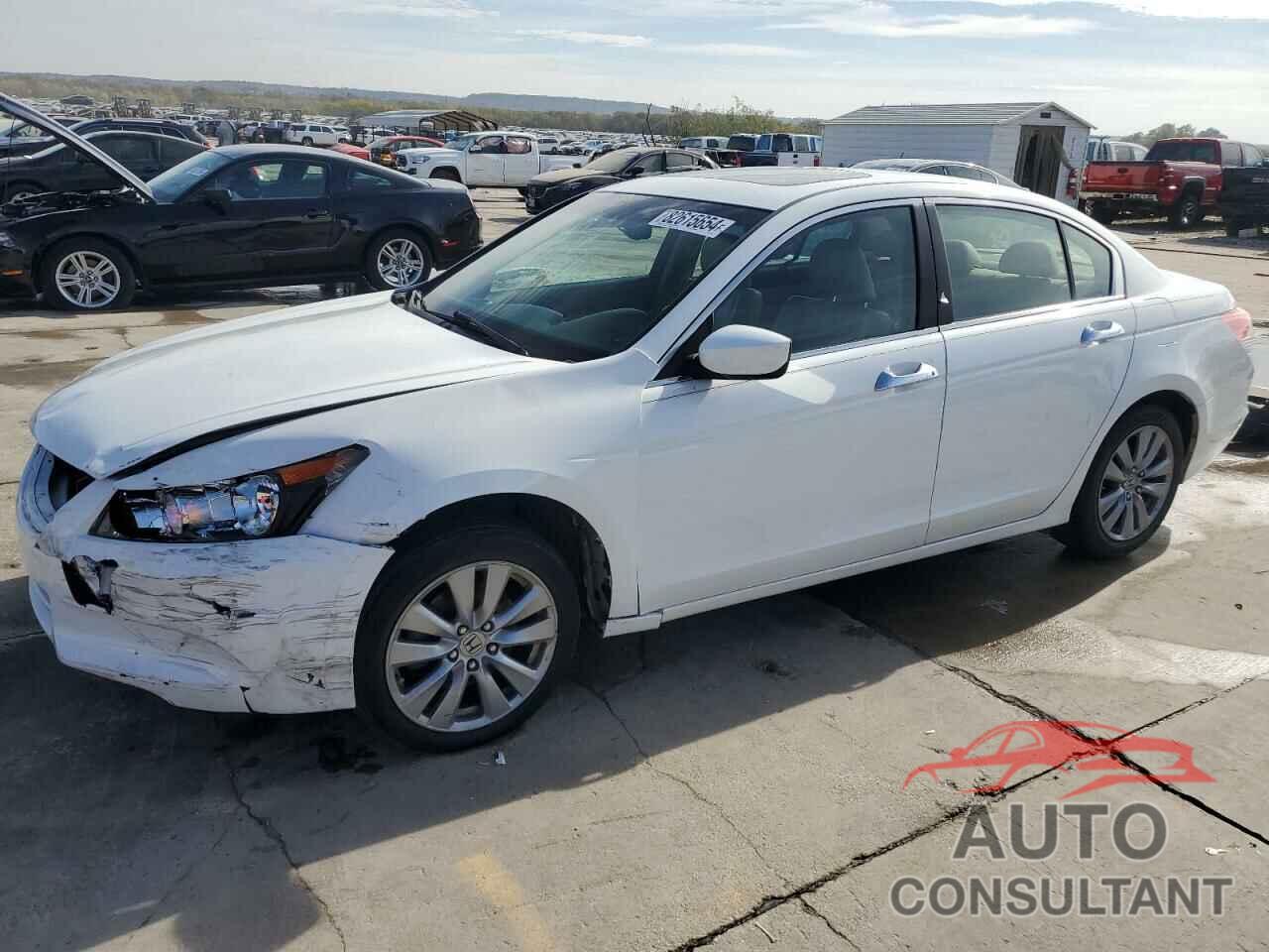 HONDA ACCORD 2011 - 1HGCP3F8XBA024831