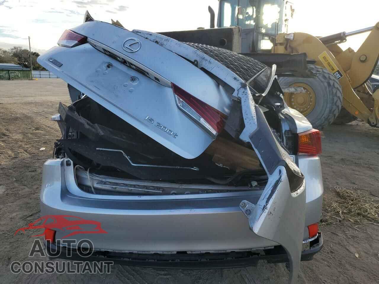 LEXUS IS 2017 - JTHBA1D27H5051211
