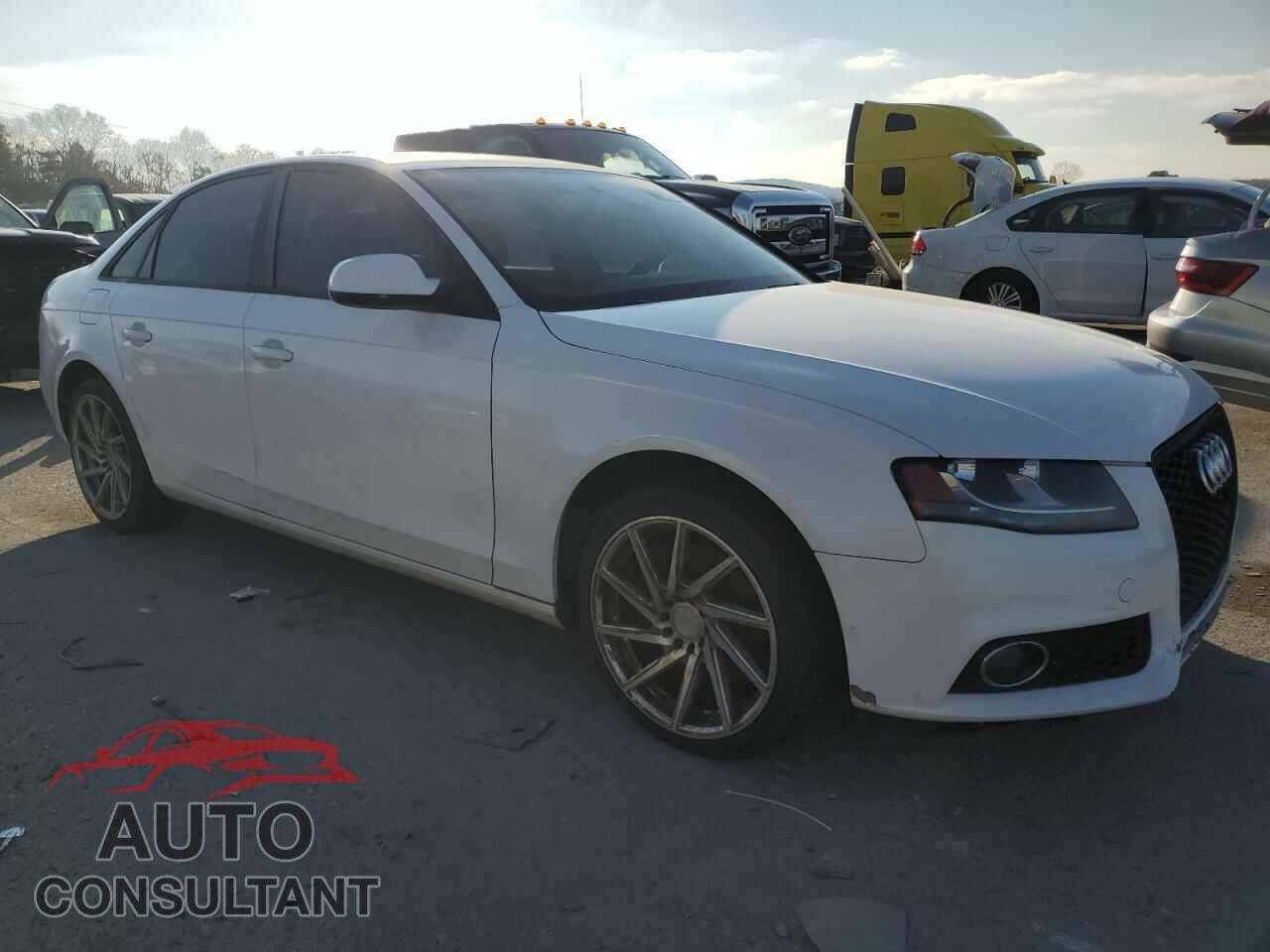AUDI A4 2011 - WAUAFAFL5BN044007