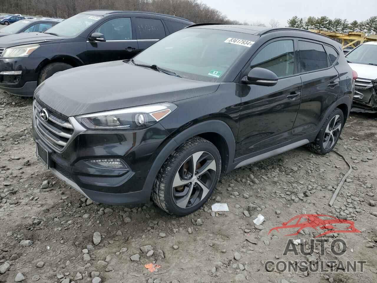 HYUNDAI TUCSON 2018 - KM8J3CA29JU800511