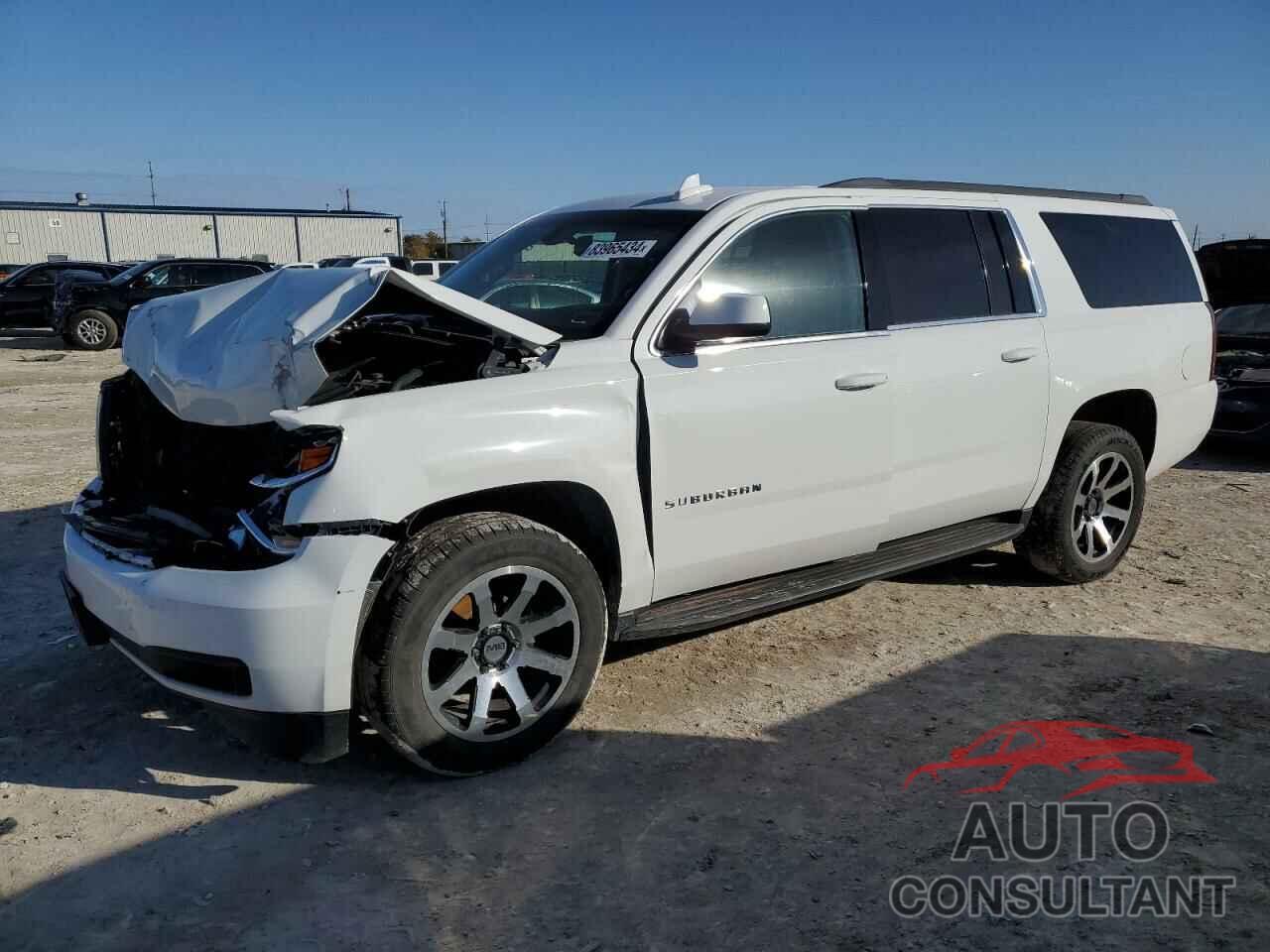 CHEVROLET SUBURBAN 2017 - 1GNSCGKC9HR244423