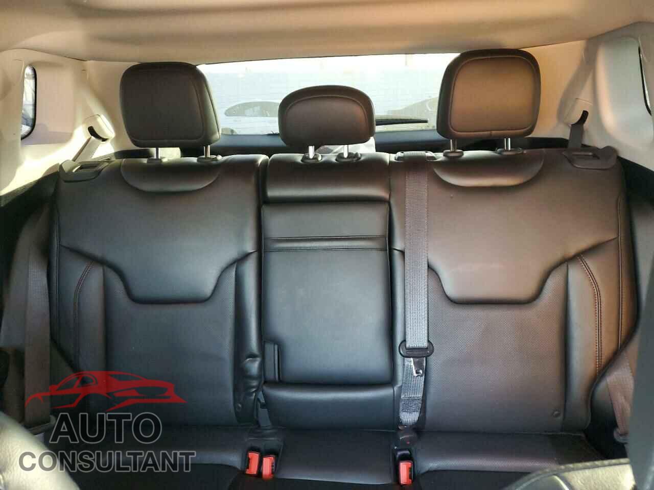 JEEP COMPASS 2018 - 3C4NJDDB9JT270077