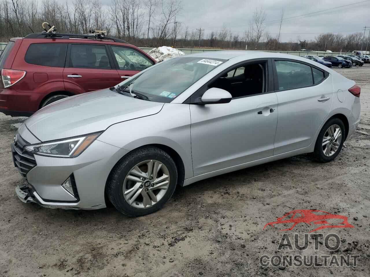 HYUNDAI ELANTRA 2019 - 5NPD84LF2KH473809