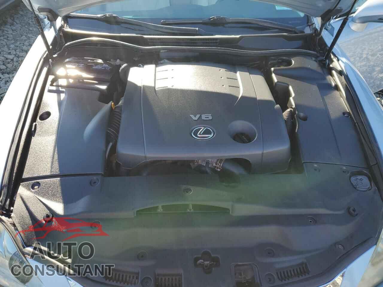 LEXUS IS 2012 - JTHCF5C28C5054156