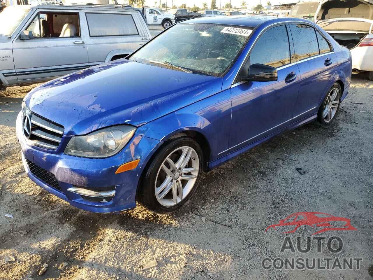 MERCEDES-BENZ C-CLASS 2014 - WDDGF4HBXEG235262