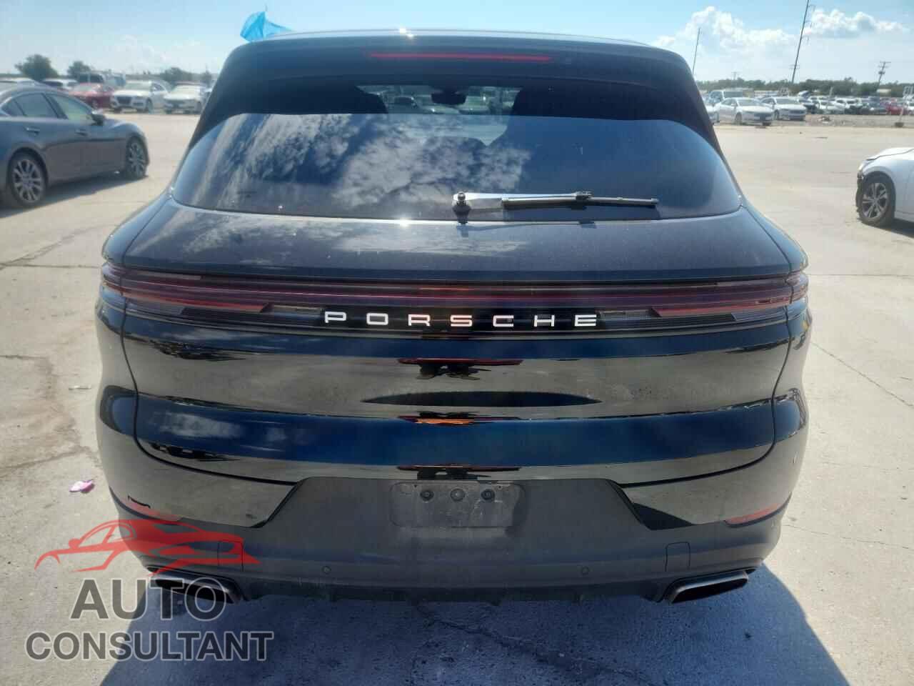 PORSCHE CAYENNE 2024 - WP1AA2AY4RDA02890