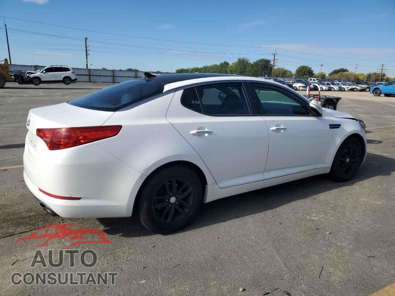 KIA OPTIMA 2012 - KNAGM4A79C5279829