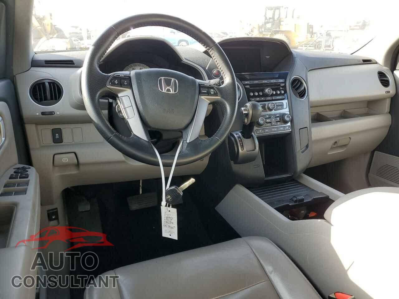 HONDA PILOT 2012 - 5FNYF3H54CB010667