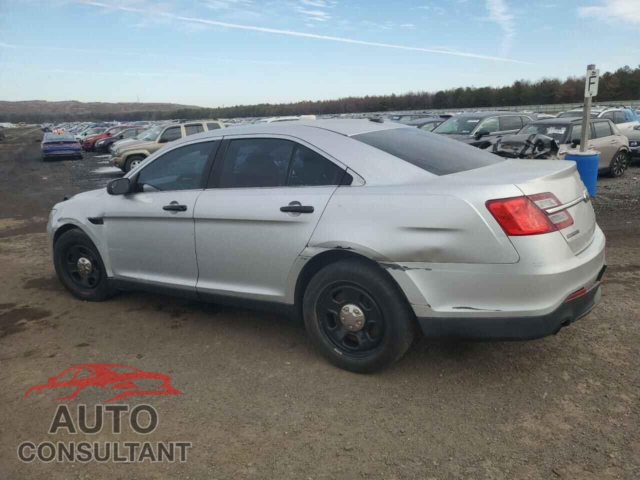 FORD TAURUS 2013 - 1FAHP2MT1DG157635