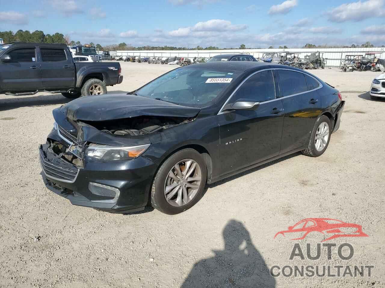 CHEVROLET MALIBU 2017 - 1G1ZE5ST5HF220863