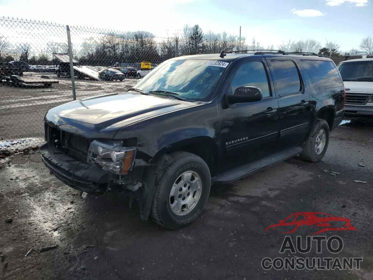 CHEVROLET SUBURBAN 2013 - 1GNSKJE78DR285229