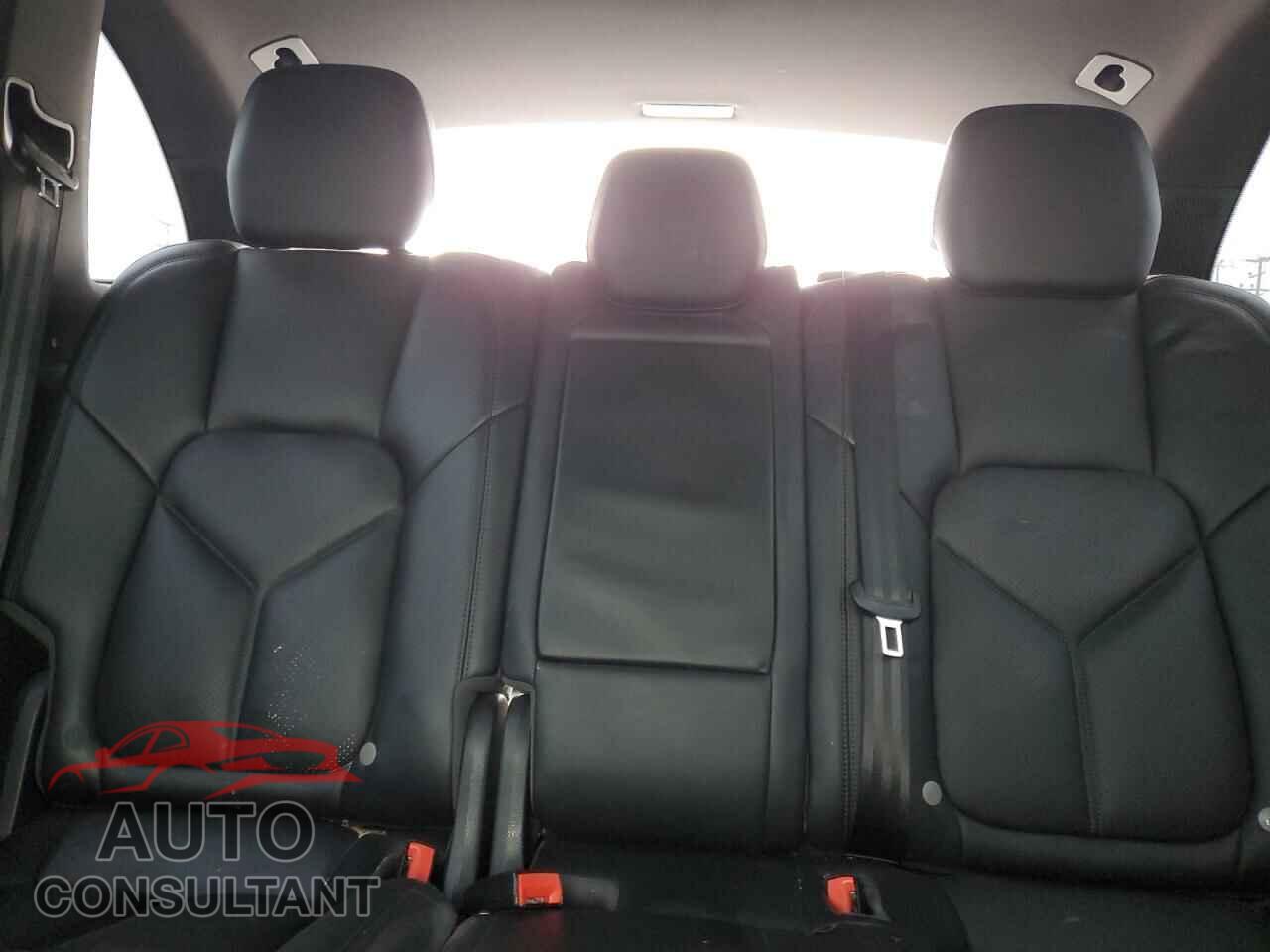PORSCHE CAYENNE 2016 - WP1AE2A26GLA63659