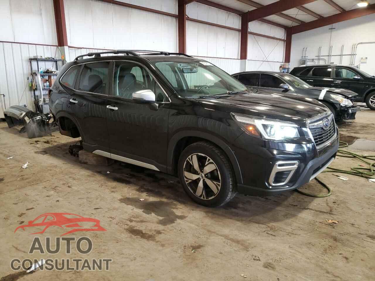 SUBARU FORESTER 2019 - JF2SKAWC6KH410267