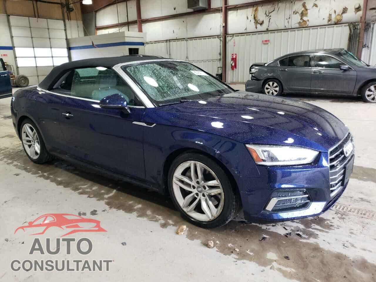 AUDI A5 2019 - WAUYNGF58KN002811