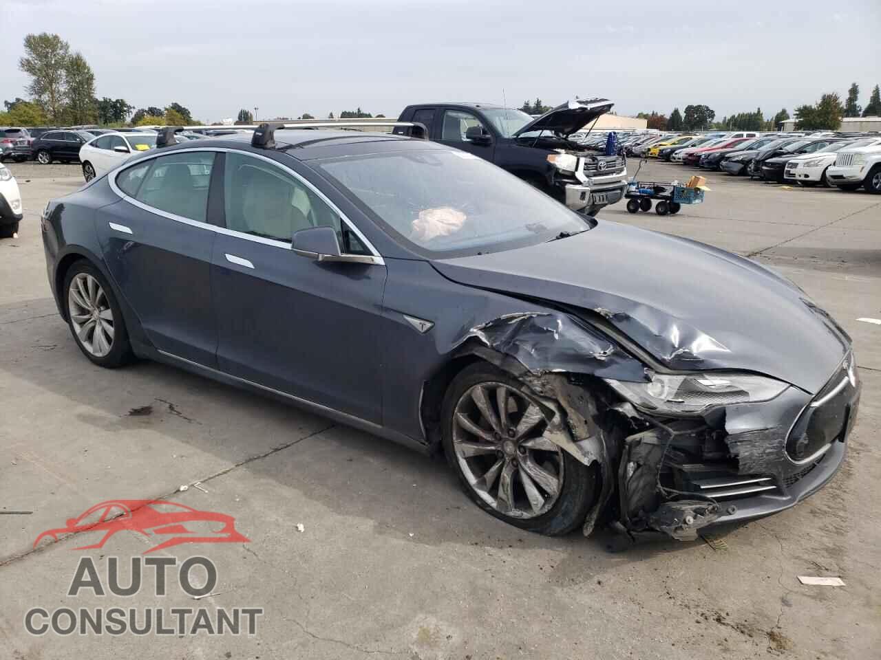 TESLA MODEL S 2015 - 5YJSA1H2XFFP79872