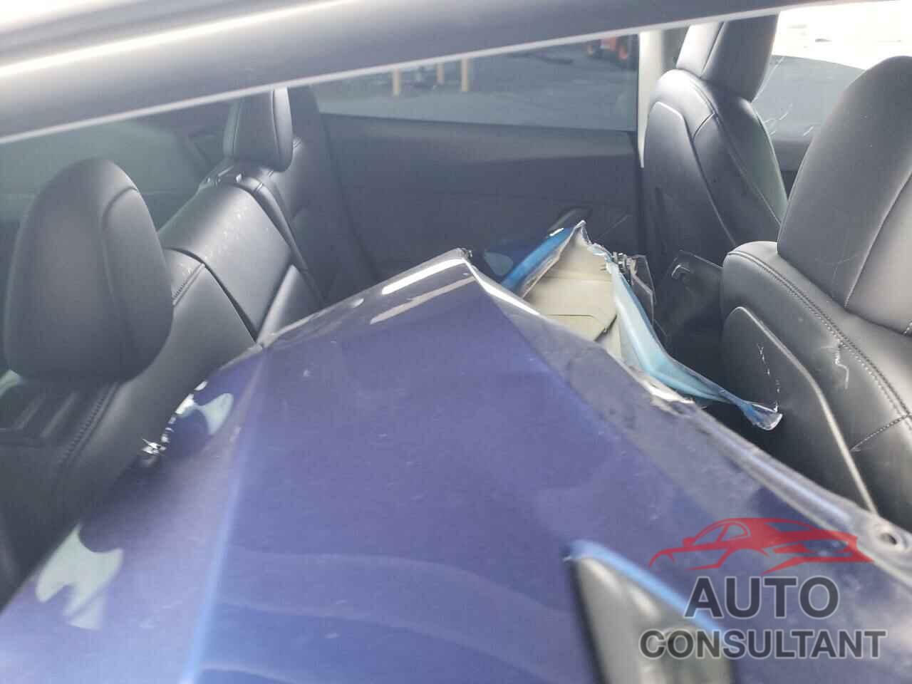 TESLA MODEL Y 2022 - 7SAYGDEF4NF546170