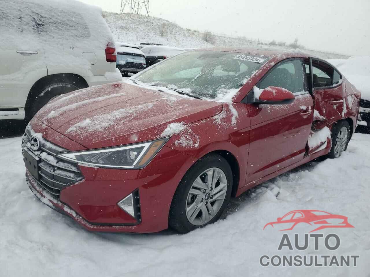 HYUNDAI ELANTRA 2019 - KMHD84LFXKU857001