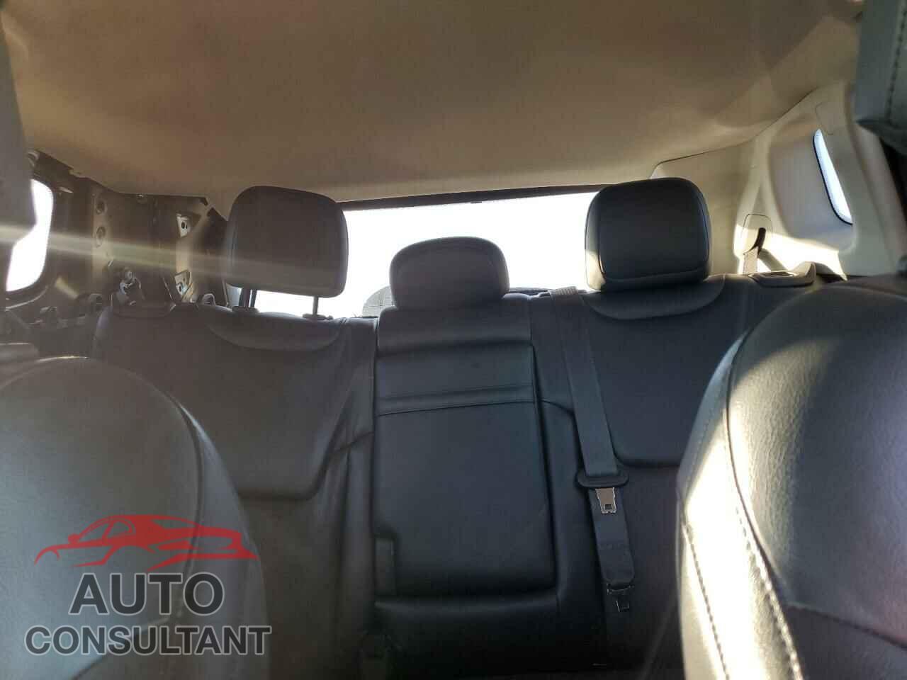 JEEP COMPASS 2018 - 3C4NJCCB2JT263533