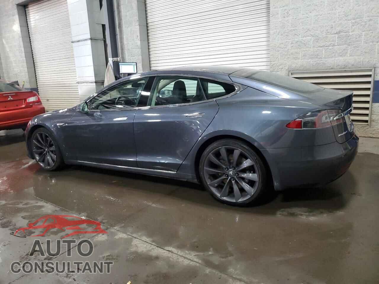 TESLA MODEL S 2016 - 5YJSA1E2XGF157875