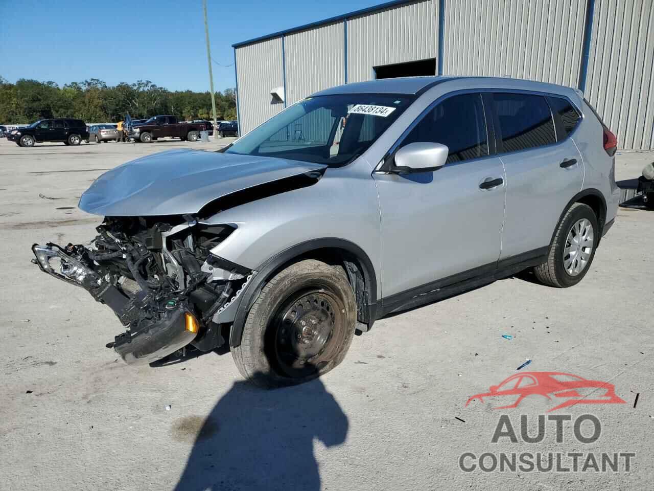 NISSAN ROGUE 2017 - KNMAT2MT7HP582967