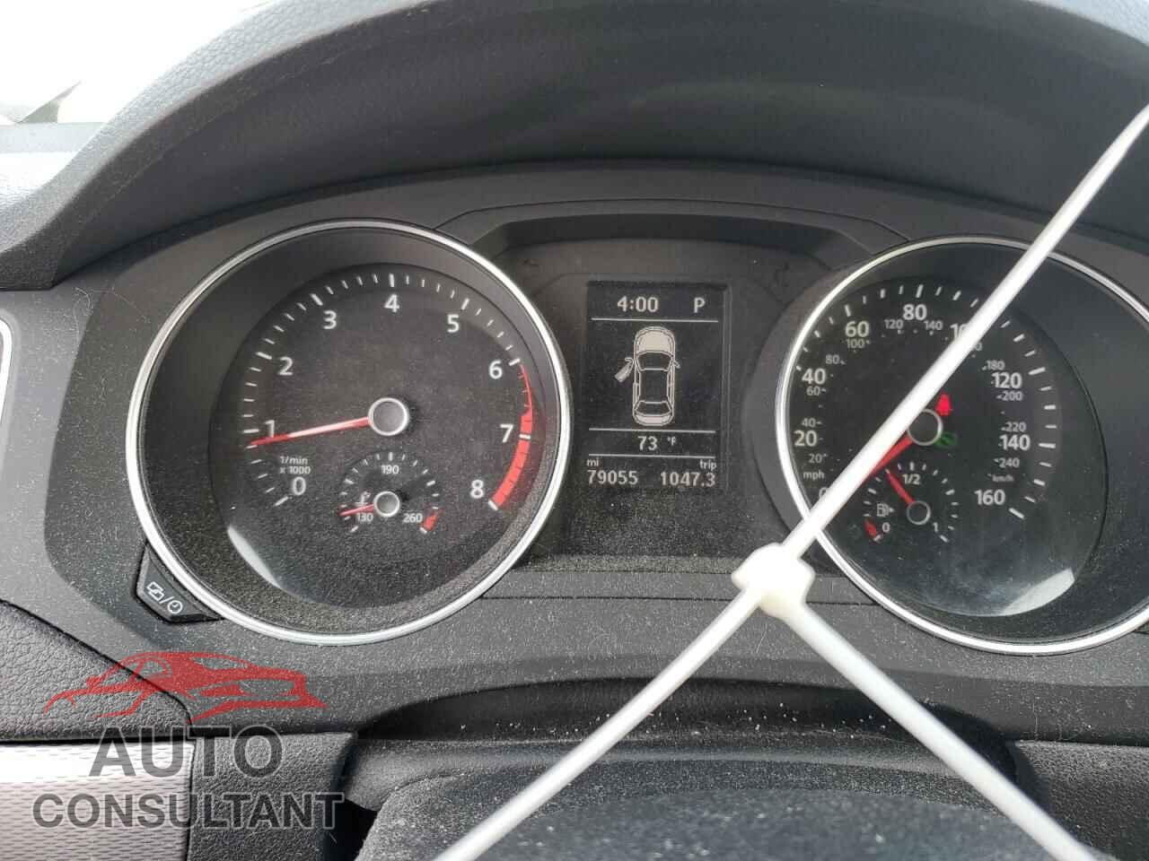 VOLKSWAGEN JETTA 2017 - 3VWDB7AJ2HM399706