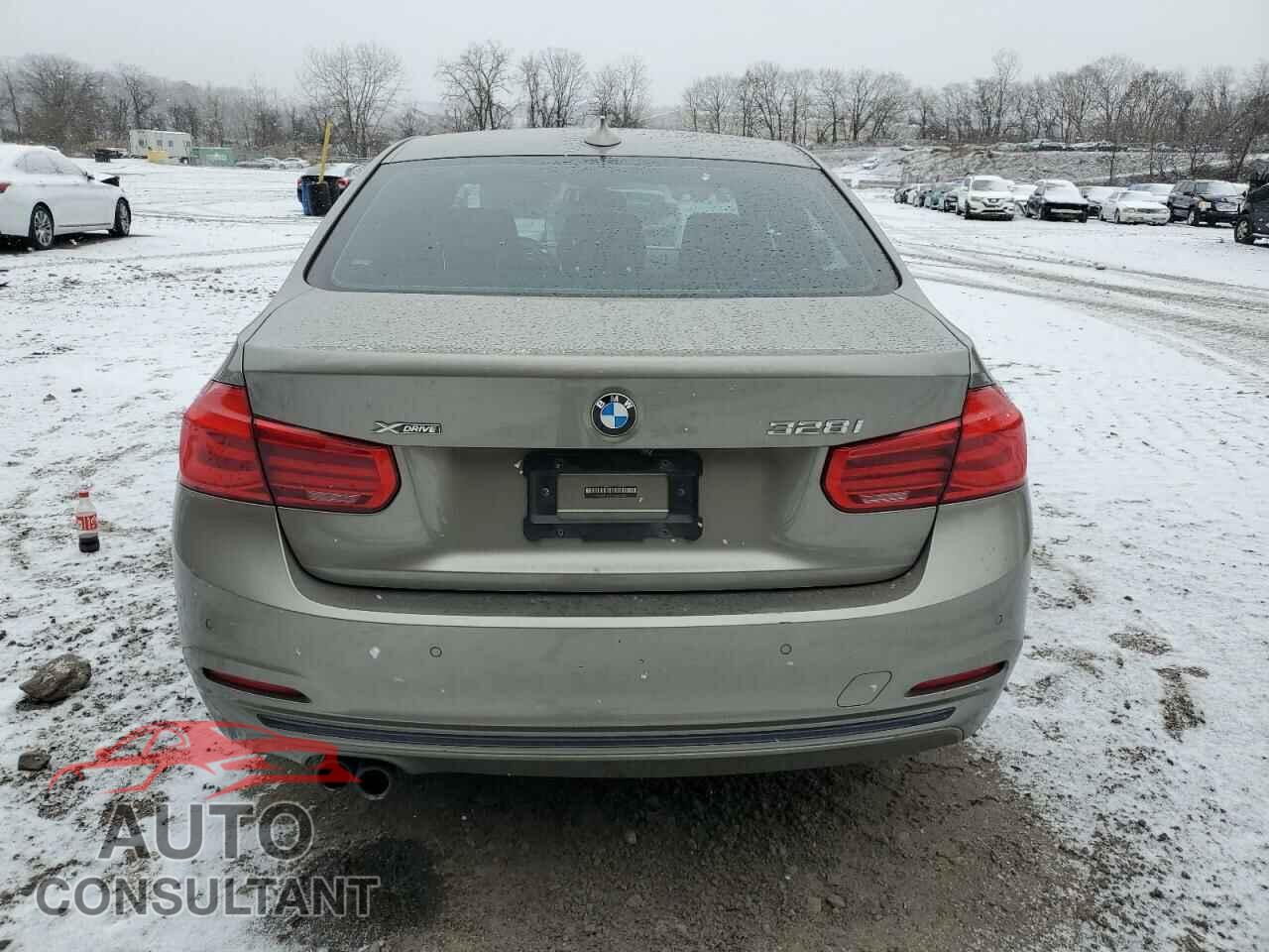 BMW 3 SERIES 2016 - WBA8E3G57GNU02518
