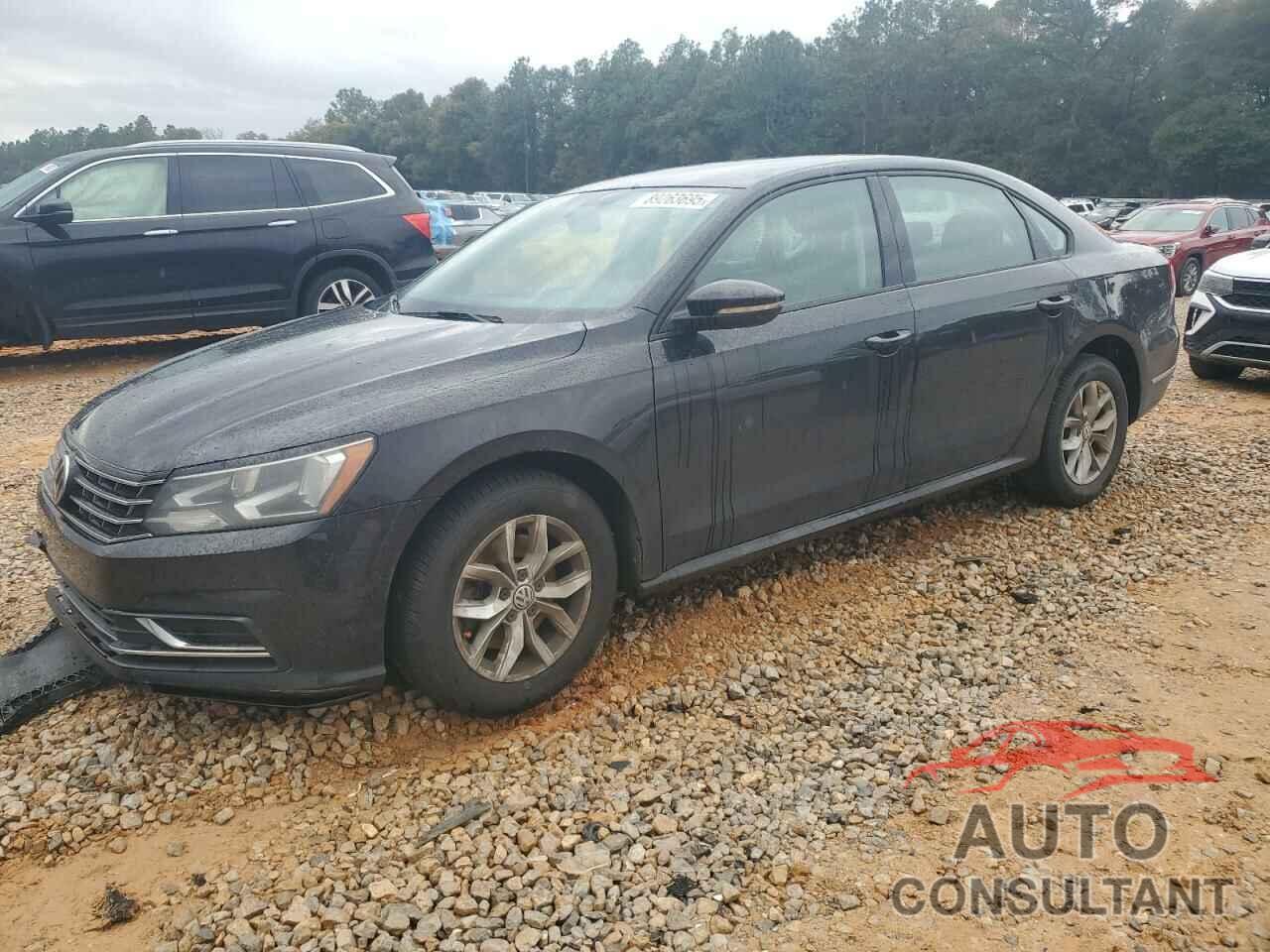 VOLKSWAGEN PASSAT 2018 - 1VWAA7A32JC010027