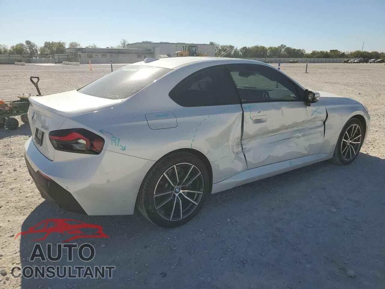BMW 2 SERIES 2023 - 3MW33CM07P8D21577