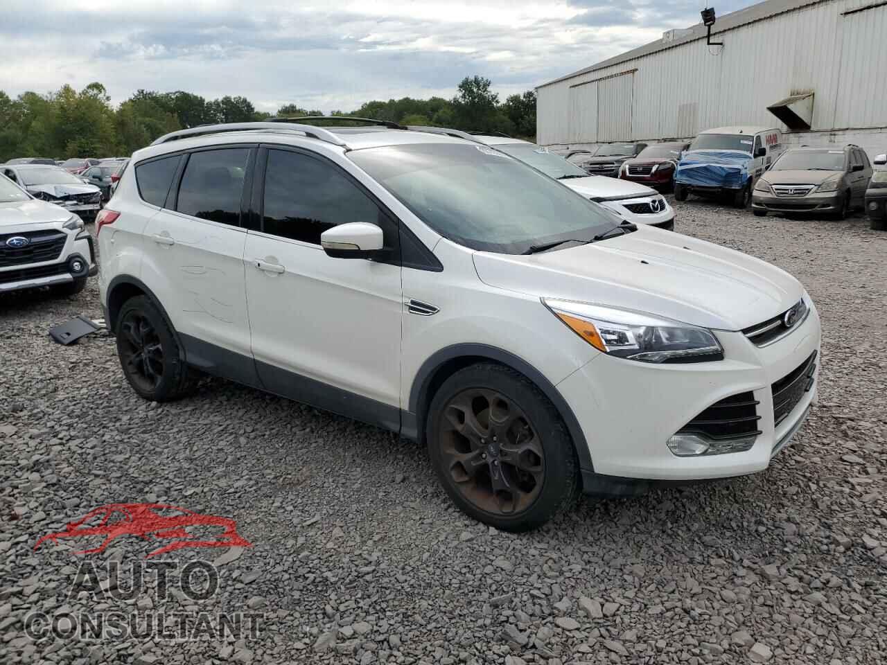 FORD ESCAPE 2013 - 1FMCU9J99DUB42649