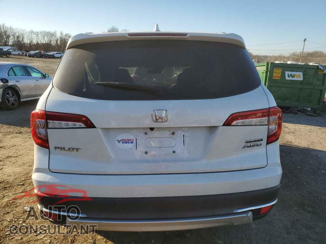 HONDA PILOT 2020 - 5FNYF6H94LB018997