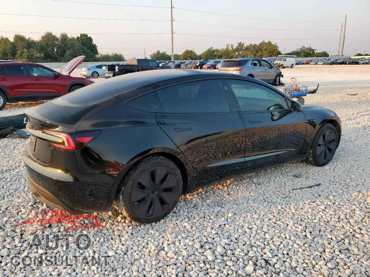 TESLA MODEL 3 2025 - 5YJ3E1EA3SF981127