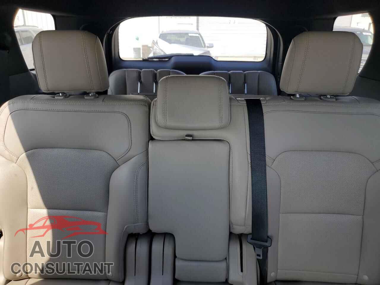 FORD EXPLORER 2018 - 1FM5K7FH6JGB54769