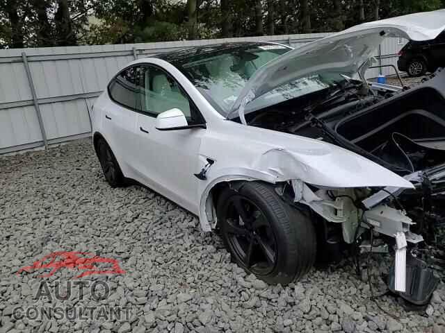 TESLA MODEL Y 2026 - 7SAYGDEE1TA461241