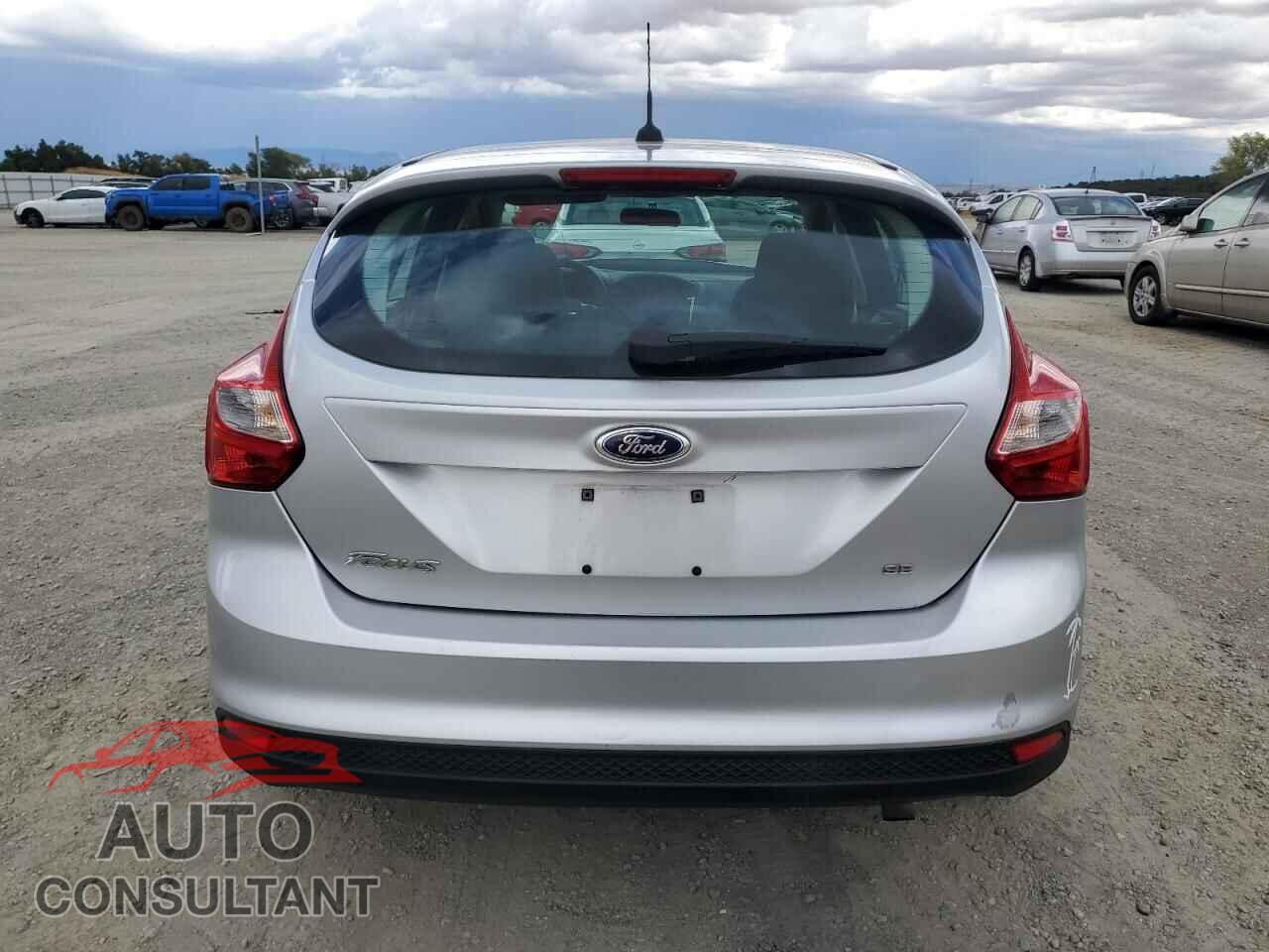 FORD FOCUS 2014 - 1FADP3K20EL455553