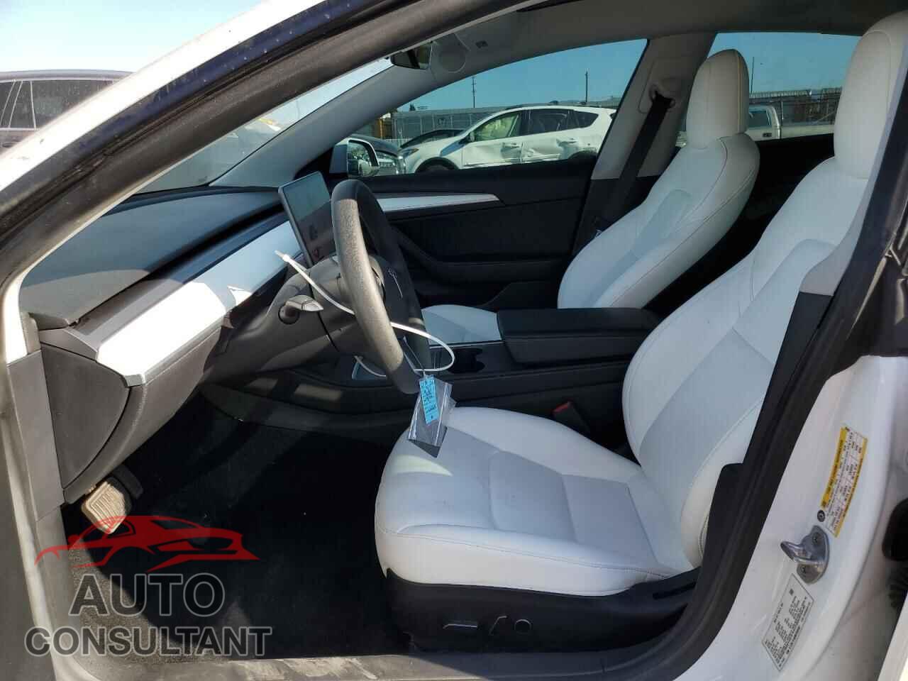 TESLA MODEL 3 2021 - 5YJ3E1EA8MF066681