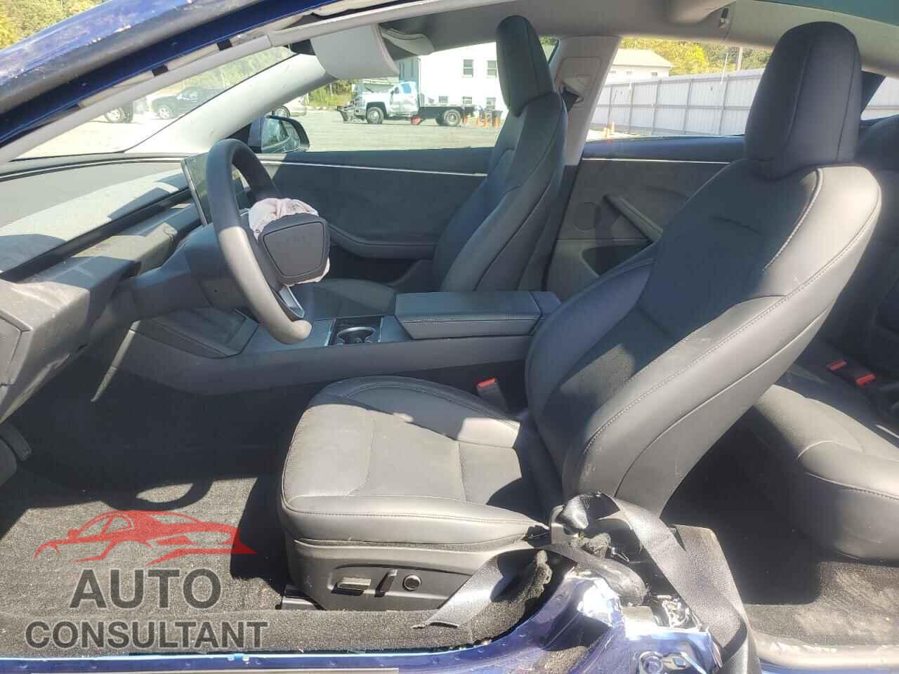TESLA MODEL 3 2025 - 5YJ3E1EB5SF003334