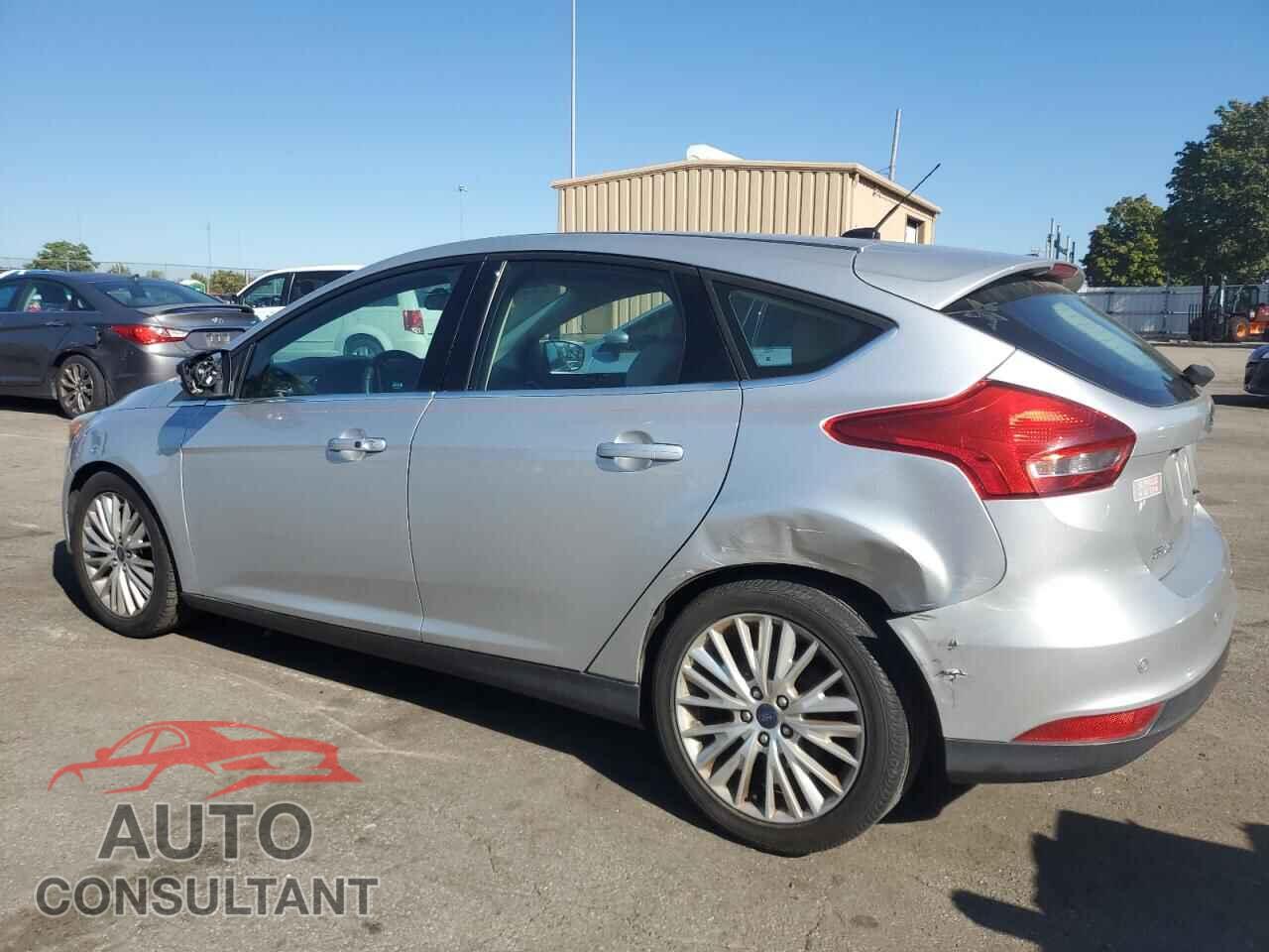 FORD FOCUS 2016 - 1FADP3N27GL346036