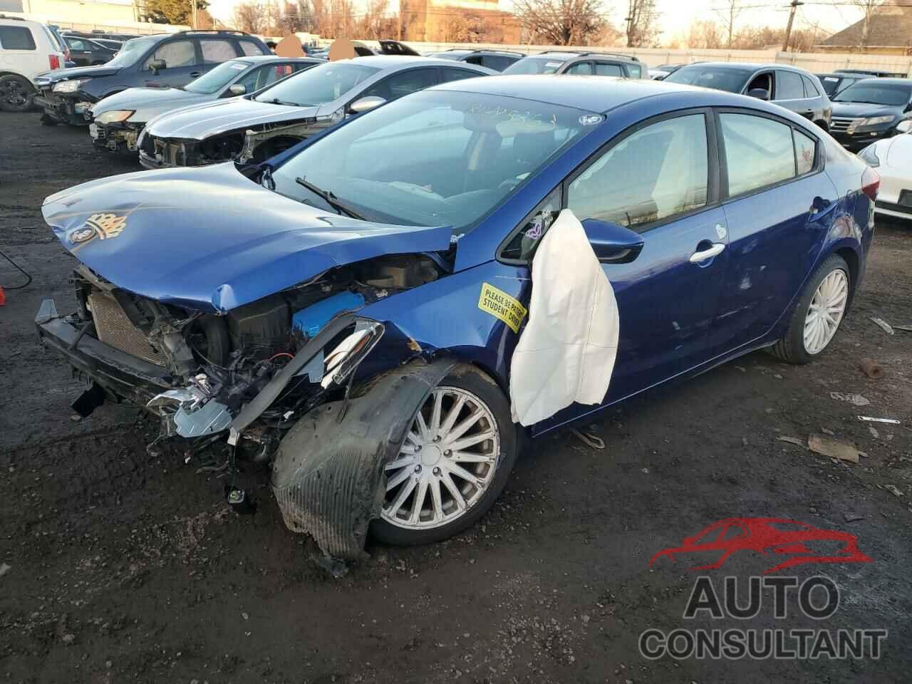 KIA FORTE 2017 - 3KPFK4A73HE115248