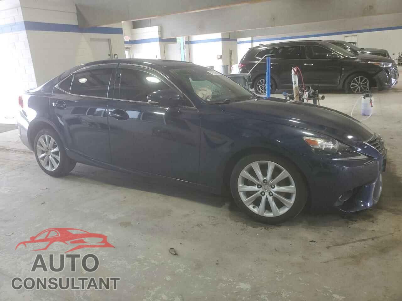 LEXUS IS 2015 - JTHCF1D23F5028592