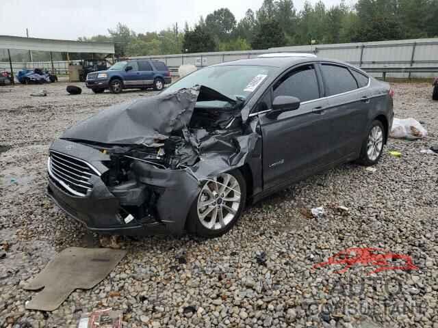FORD FUSION 2019 - 3FA6P0LU8KR121405