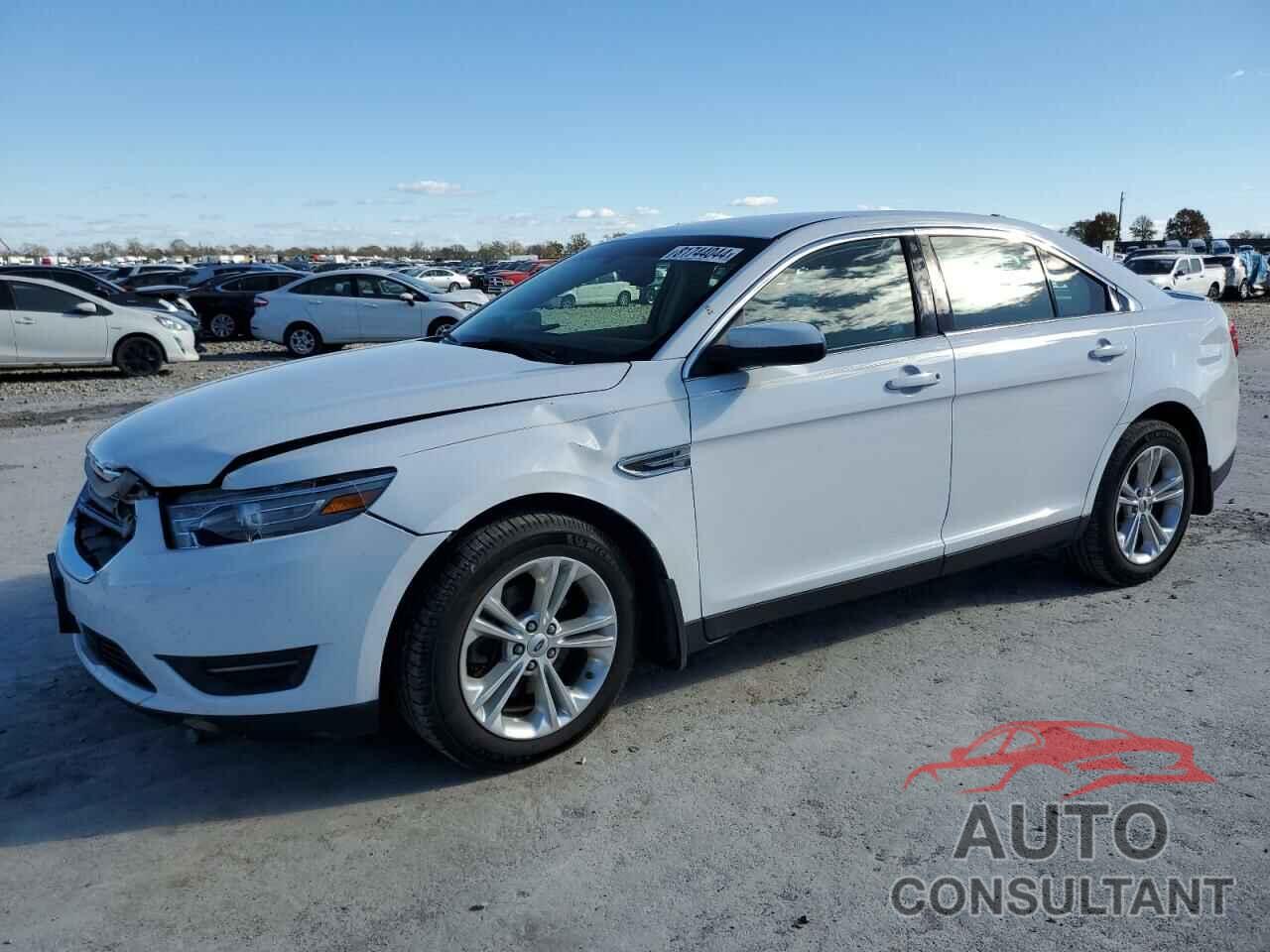 FORD TAURUS 2013 - 1FAHP2E85DG176604