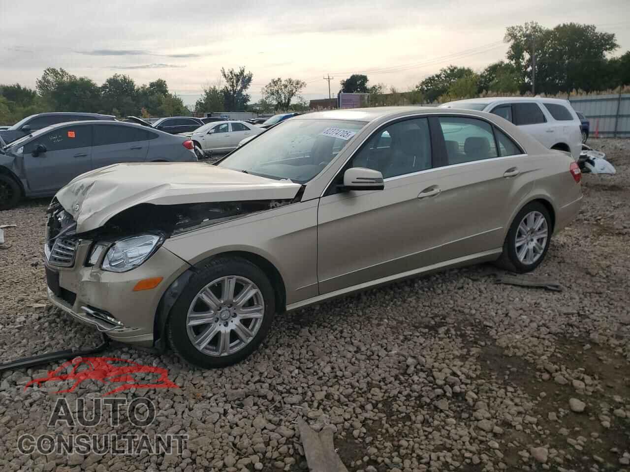 MERCEDES-BENZ E-CLASS 2013 - WDDHF8JB1DA705900