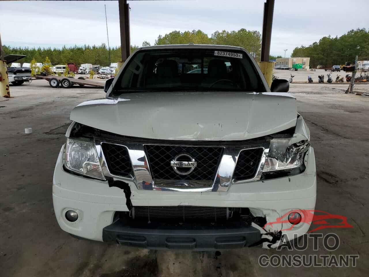 NISSAN FRONTIER 2018 - 1N6DD0ER3JN757263