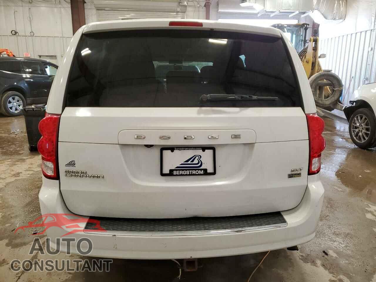 DODGE CARAVAN 2015 - 2C4RDGCG7FR631663