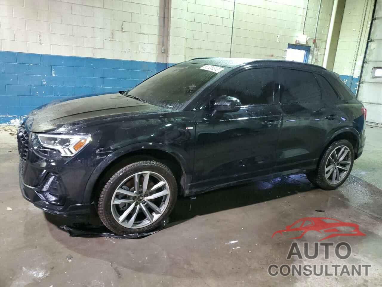 AUDI Q3 2022 - WA1EECF3XN1005924