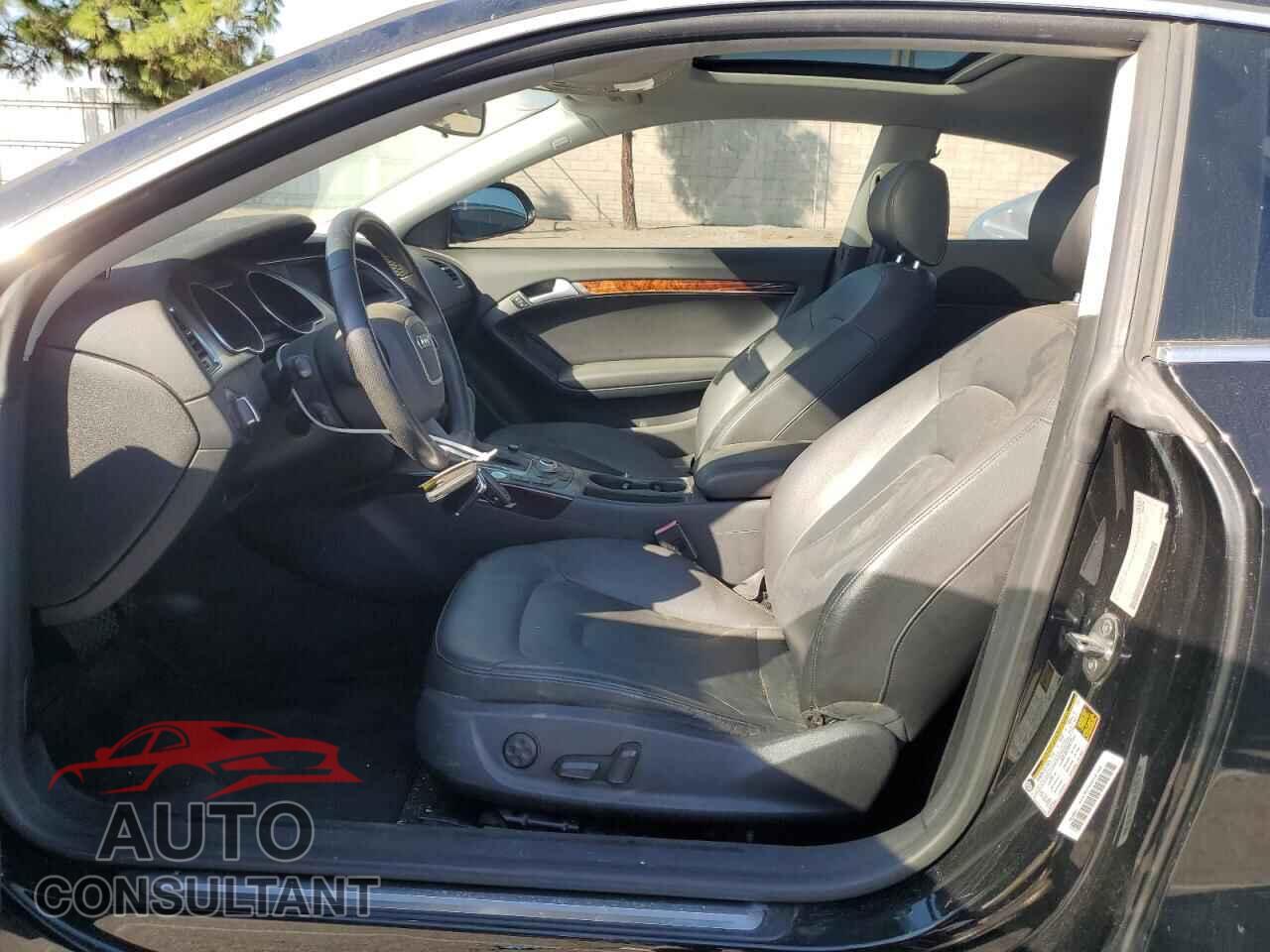 AUDI A5 2012 - WAULFAFR9CA004356