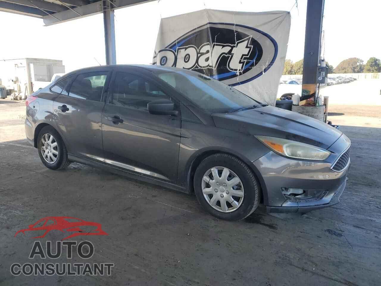 FORD FOCUS 2016 - 1FADP3E20GL256985