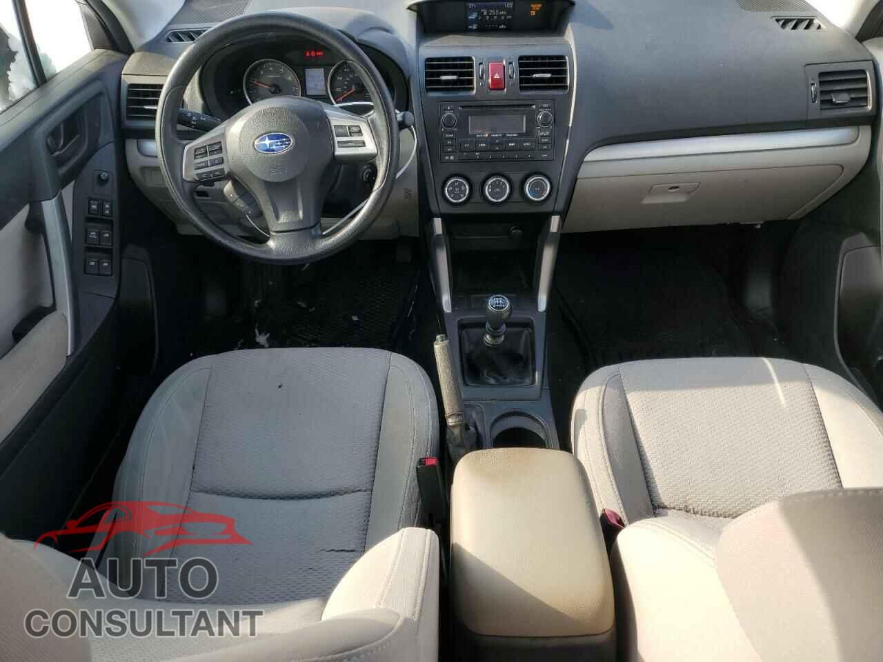 SUBARU FORESTER 2015 - JF2SJAAC5FG421010