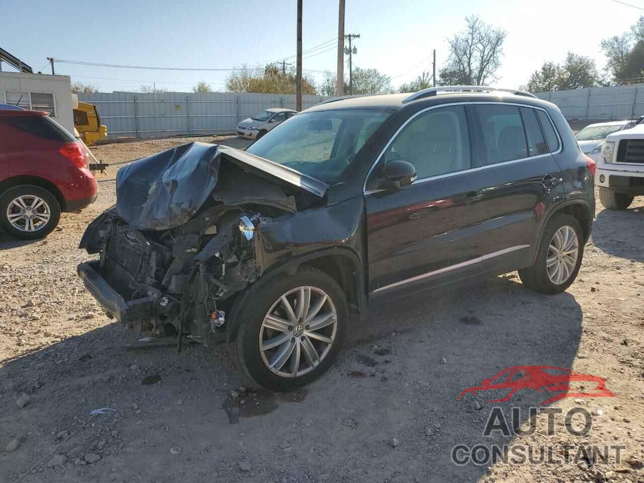 VOLKSWAGEN TIGUAN 2015 - WVGBV7AX8FW504814